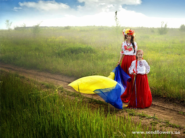 http://www.sendflowers.ua/images/content/patriotychni-kartynky-na-valentyna15.jpg